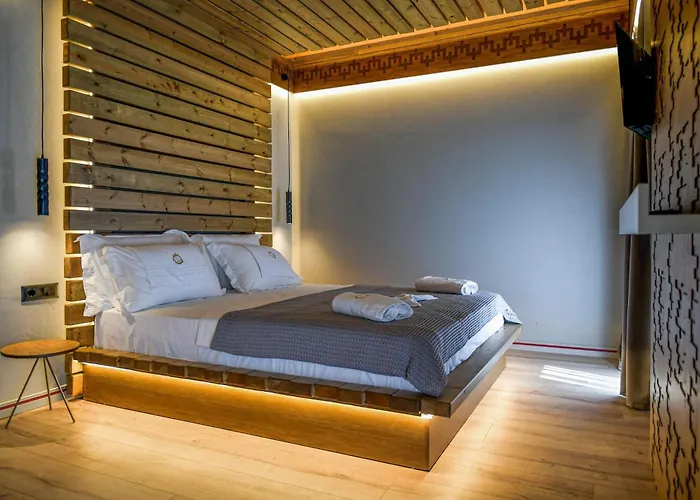 Golden Theth Hotell