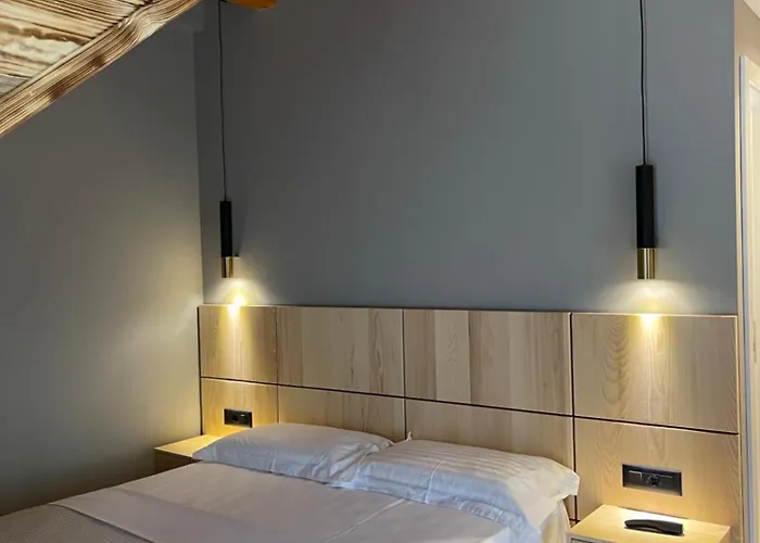 Golden Theth Hotell 4*