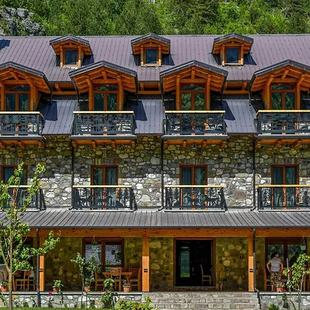 Hotel Golden Theth Grunas