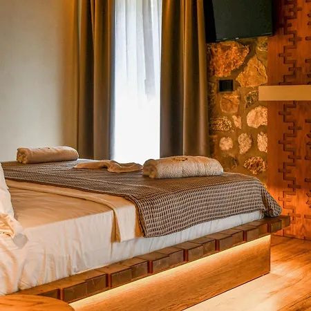 Golden Theth Hotel Grunas