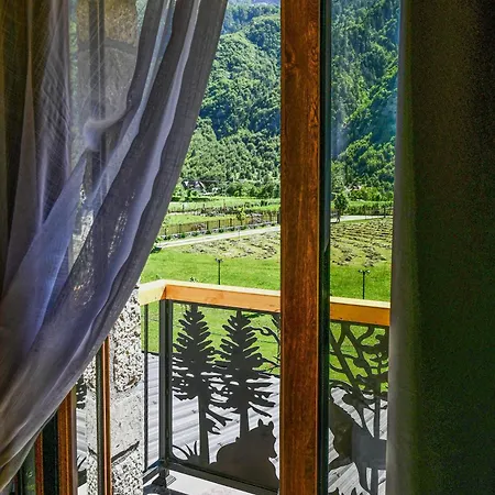Golden Theth Hotel 4*